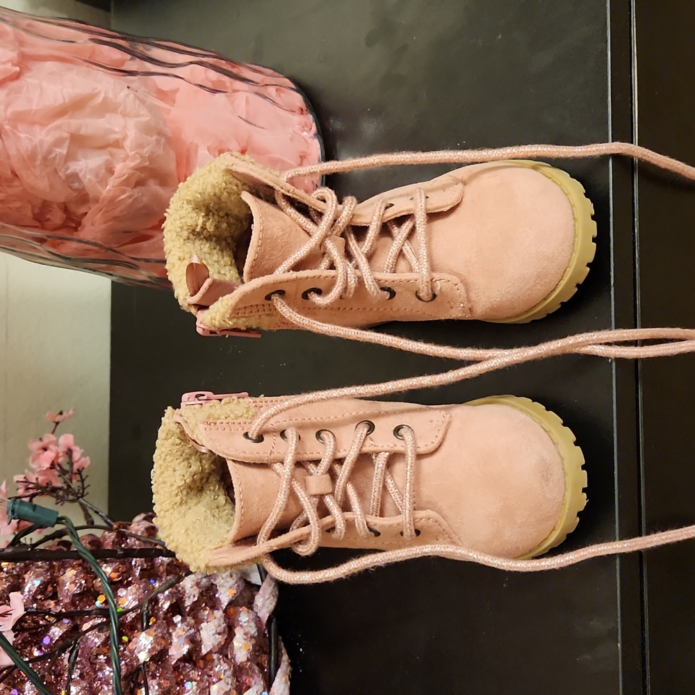 Toddler boots - Picture 3 of 3